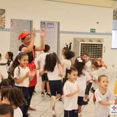 2025-dia-livro-colegio-jesus-de-nazare-47