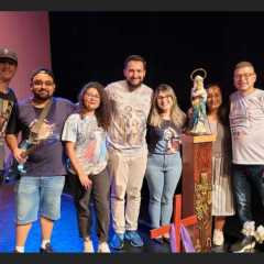 Cópia de Cópia de Cópia de Cópia de Cópia de Cópia de Cópia de É com espírito de gratidão a Deus Pai Providente e, aos que colaboram com nossa Família “Instituto Sagrada Família”, para encerramos com chave de ouro este ciclo de “ Educação Infantil". Grati - 11