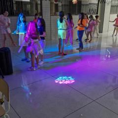 2025-festa-neon-instituto-sagrada-familia-14