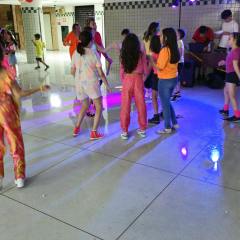 2025-festa-neon-instituto-sagrada-familia-16