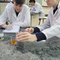 2025-laboratorio-ensino-medio-instituto-sagrada-familia-6