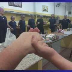 Cópia de Cópia de Cópia de Cópia de Cópia de Cópia de Cópia de Cópia de Cópia de Cópia de Cópia de Cópia de É com espírito de gratidão a Deus Pai Providente e, aos que colaboram com nossa Família “Instituto Sagrada Família”, para encerramos com chave de o - 26