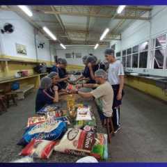 Cópia de Cópia de Cópia de Cópia de Cópia de Cópia de Cópia de Cópia de Cópia de Cópia de Cópia de Cópia de É com espírito de gratidão a Deus Pai Providente e, aos que colaboram com nossa Família “Instituto Sagrada Família”, para encerramos com chave de o - 22
