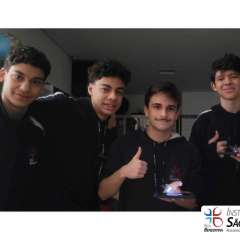 created by photogrid