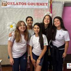created by photogrid