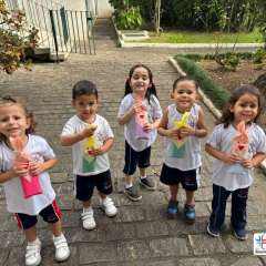 created by photogrid