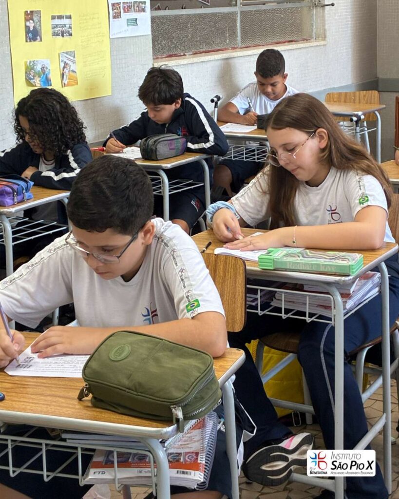 created by photogrid