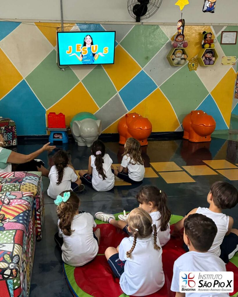 created by photogrid