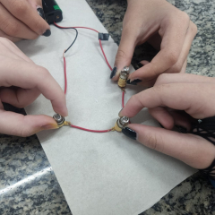 2024-laboratorio-ef8-pioxi-11