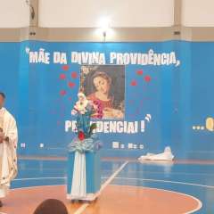 2026-coroacao-de-maria-instituto-pioxi-ramos-rj-90